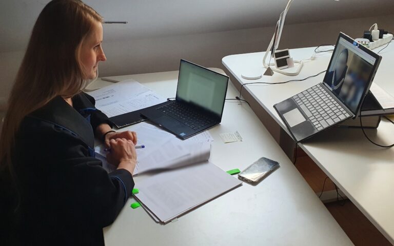 58 tys. spraw Frankowiczów i&nbsp;Eurowiczów w&nbsp;sądach. Fenomenalne funkcjonowanie Wydziału „walutowego”​ w&nbsp;warszawskim Sądzie Okręgowym