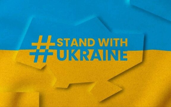 ​Oferujemy bezpłatne wsparcie i&nbsp;pomoc prawną dla obywateli Ukrainy